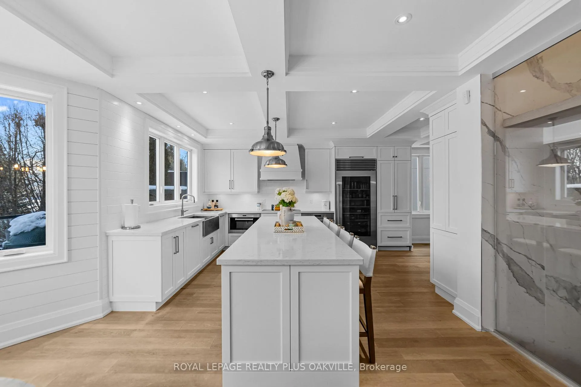 Photo 11 of 77 Spring Azure Crescent, Oakville, Bronte — HOMEH