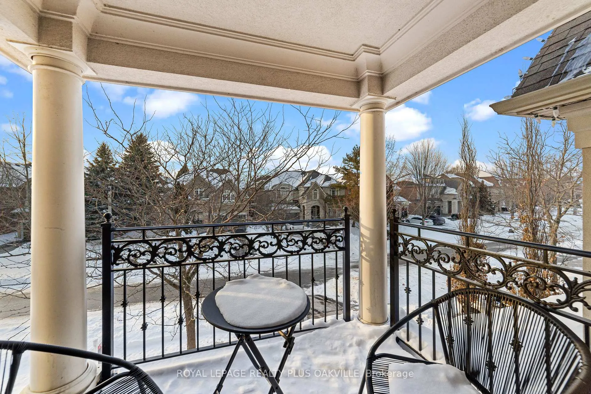 Photo 31 of 77 Spring Azure Crescent, Oakville, Bronte — HOMEH