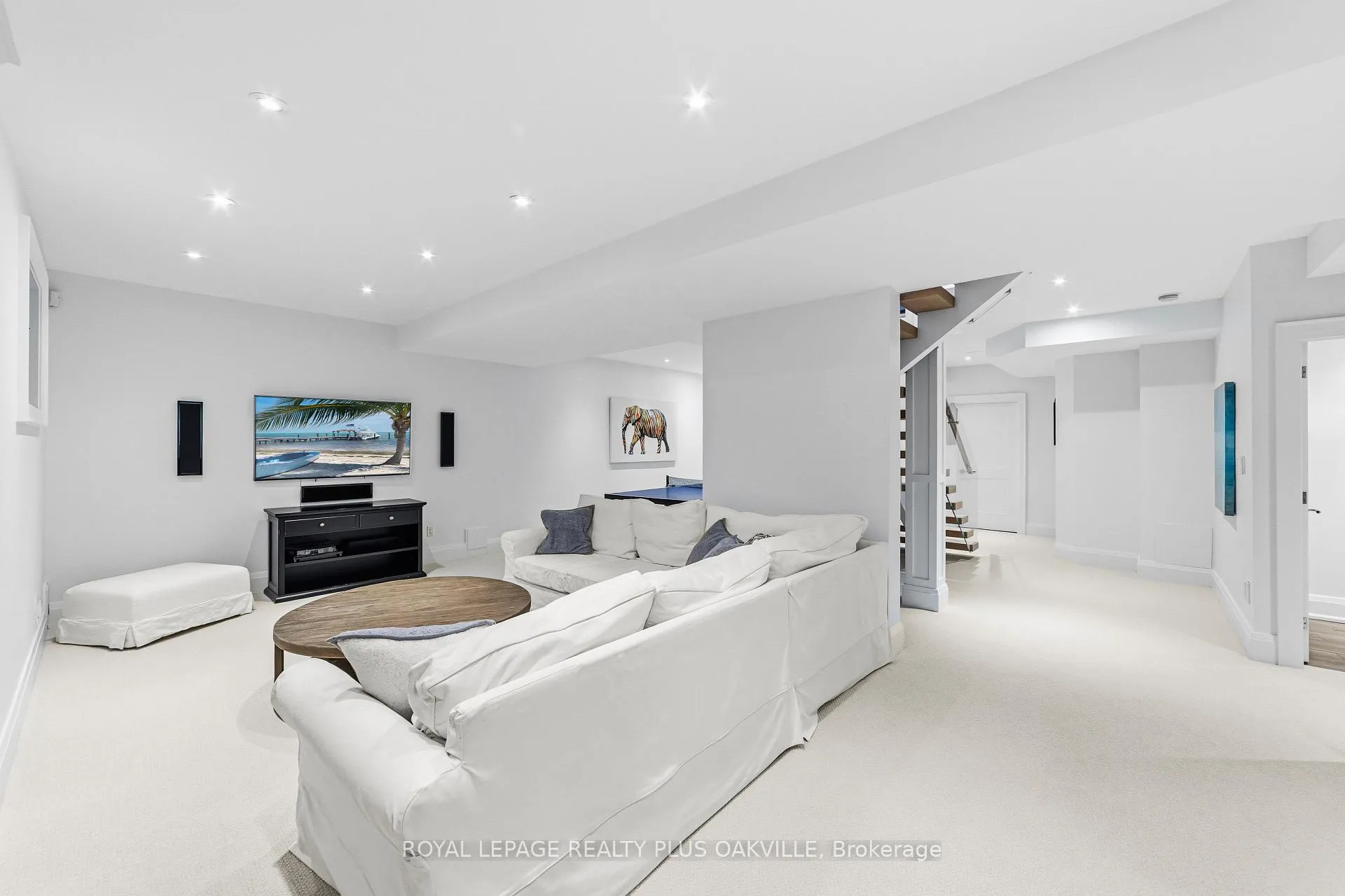 Photo 38 of 77 Spring Azure Crescent, Oakville, Bronte — HOMEH