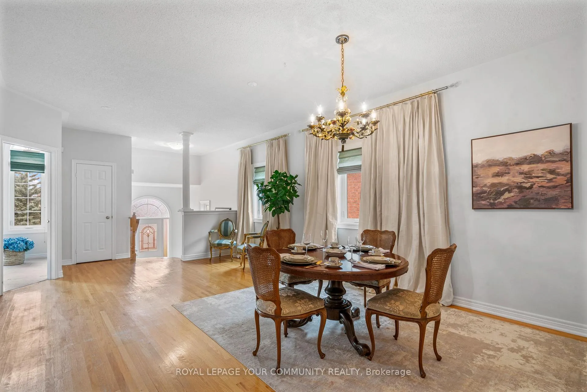 Photo 6 of 516 Stone Road, Aurora, Aurora Grove — HOMEH