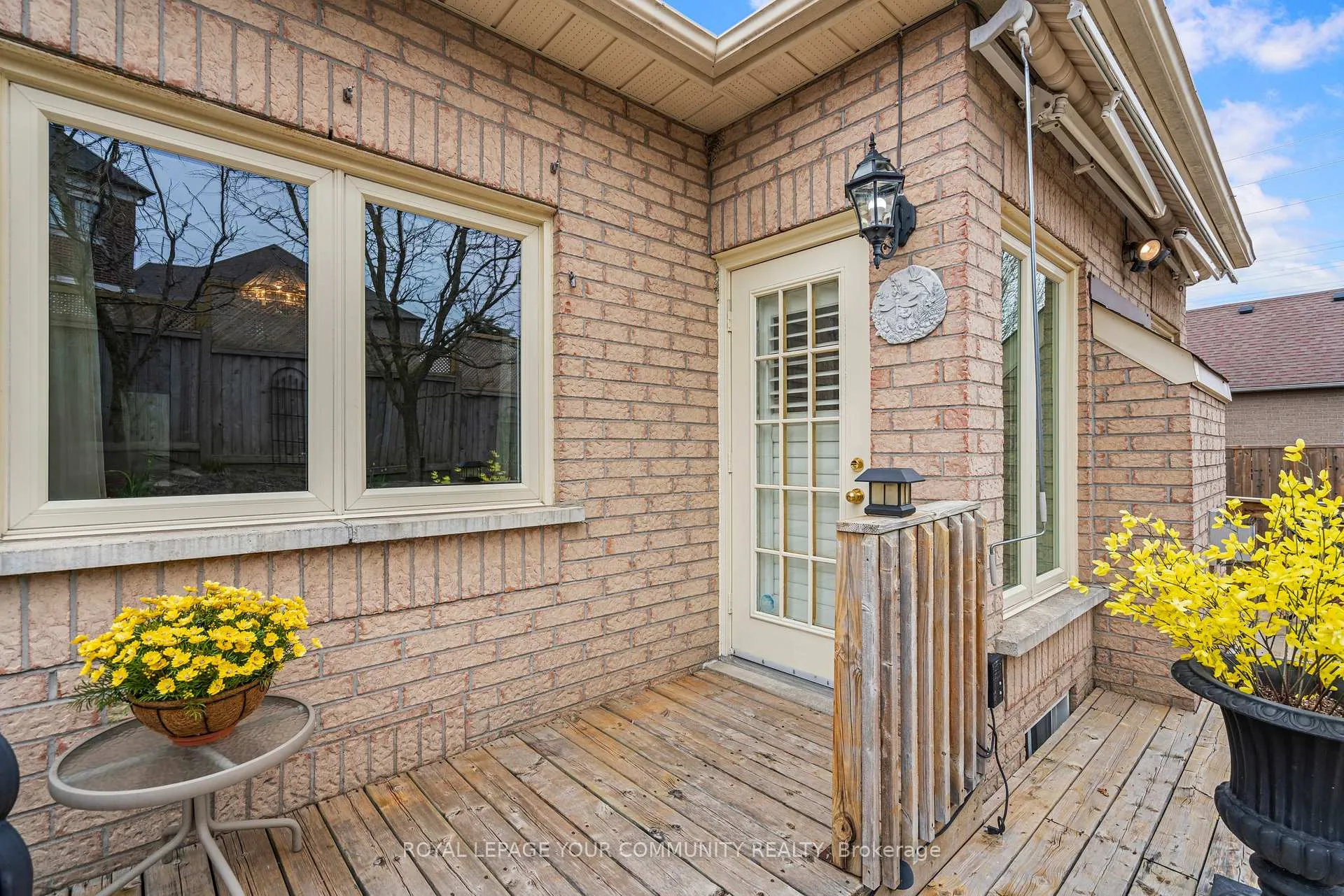Photo 28 of 516 Stone Road, Aurora, Aurora Grove — HOMEH