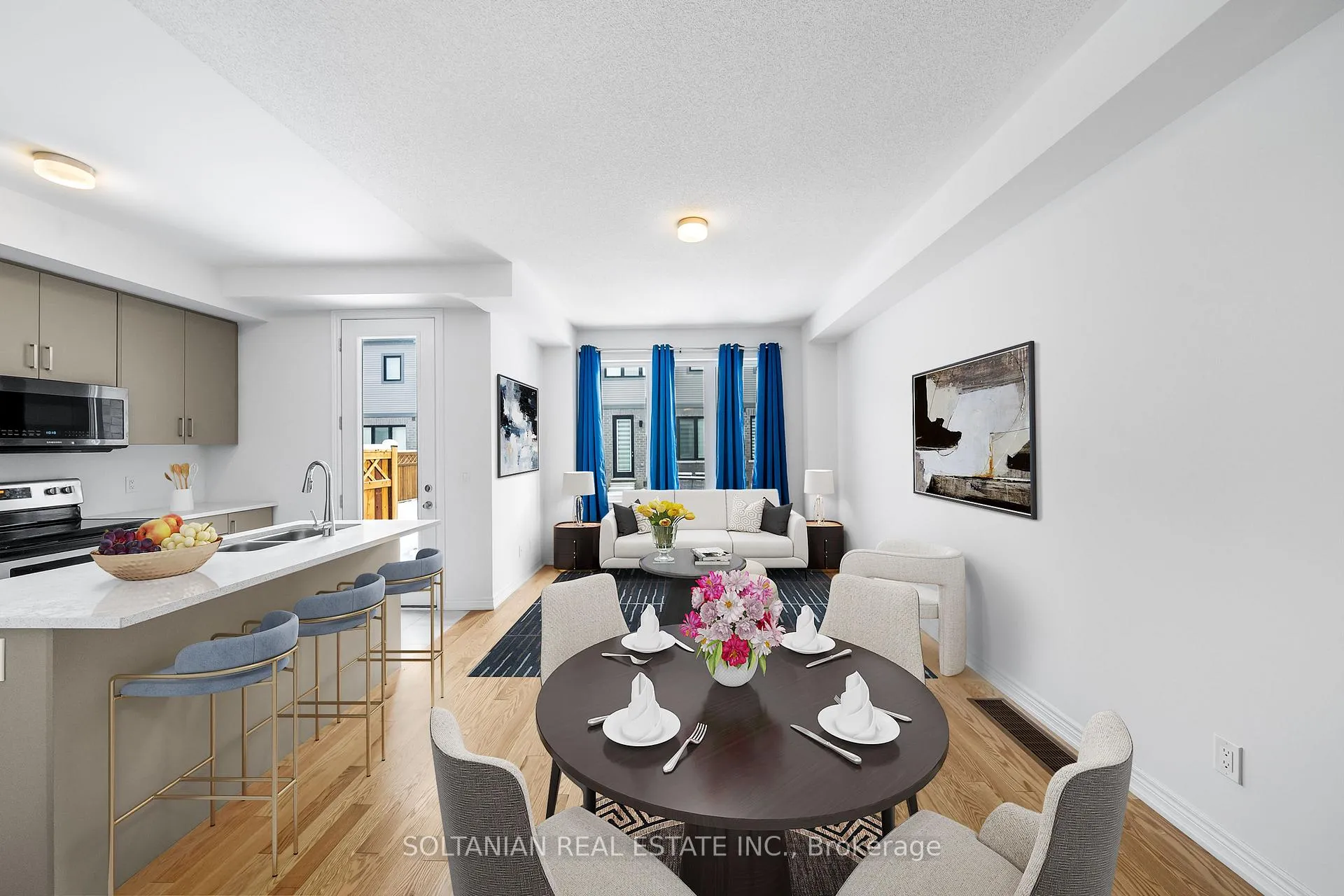 Photo 4 of 54 Sorbara Way, Whitby, Brooklin — HOMEH
