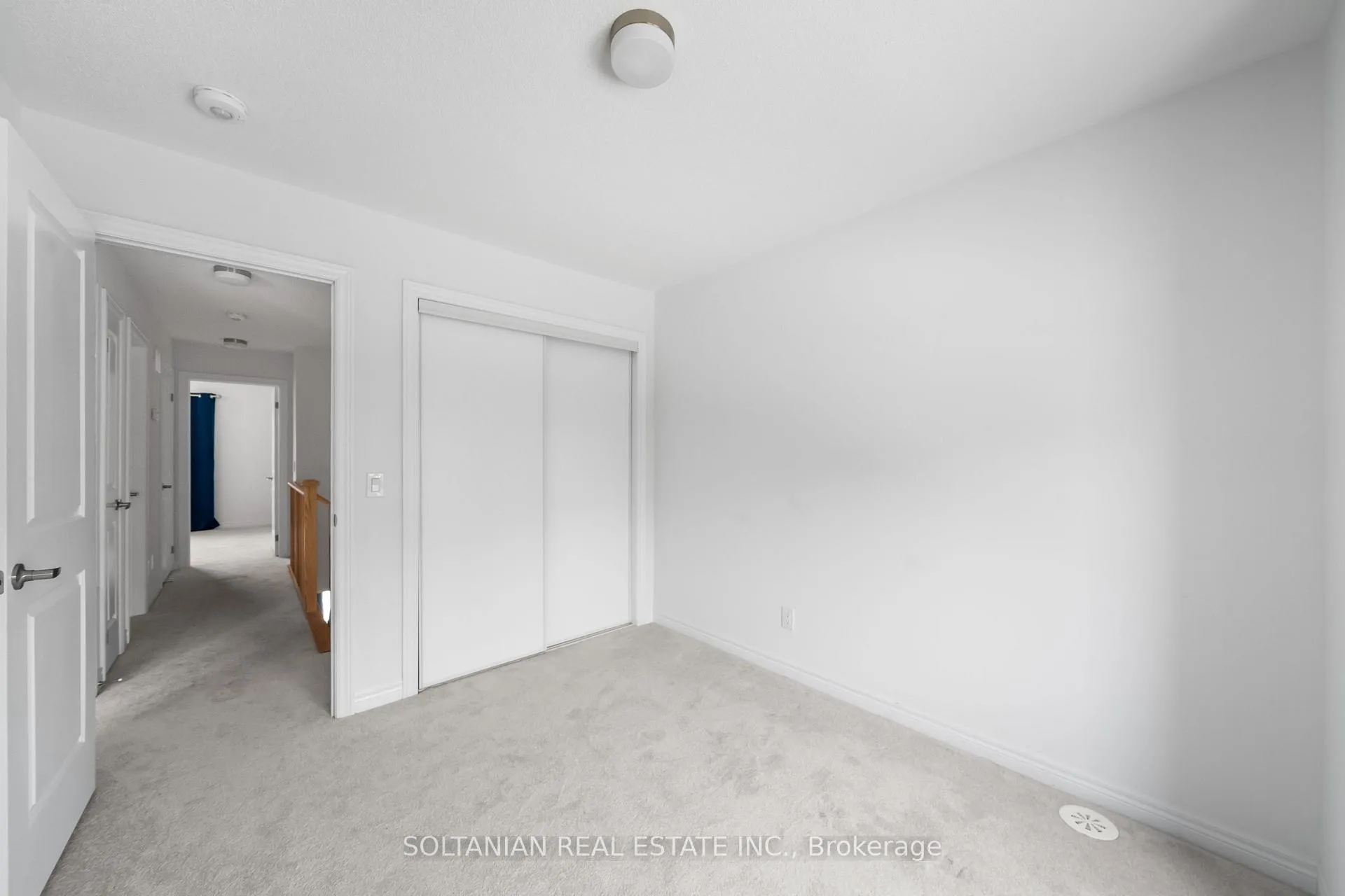Photo 24 of 54 Sorbara Way, Whitby, Brooklin — HOMEH
