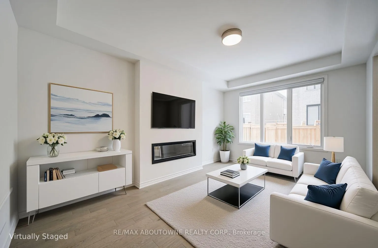 Photo 6 of 3028 Langdon Road, Oakville, Joshua Meadows — HOMEH