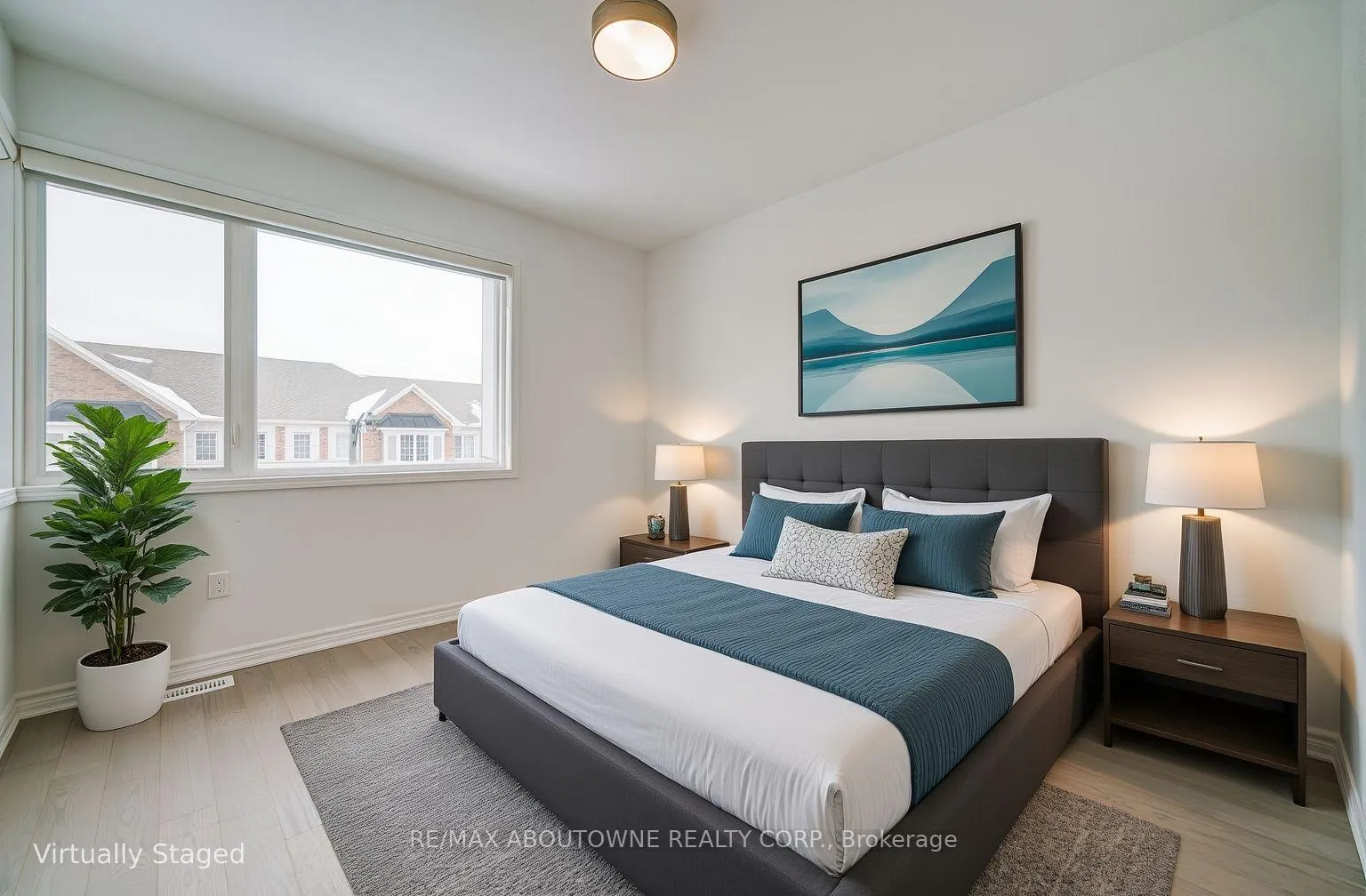 Photo 9 of 3028 Langdon Road, Oakville, Joshua Meadows — HOMEH