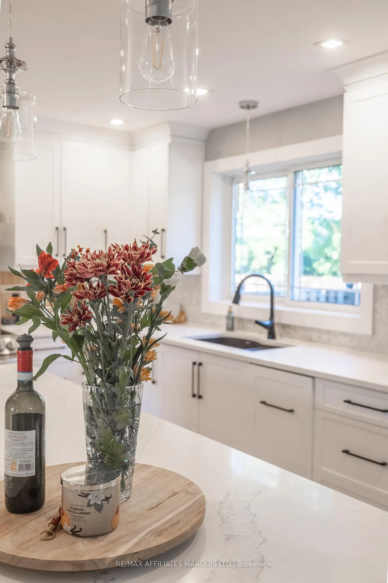Photo 7 of 1612 Grant Avenue, Cornwall — HOMEH