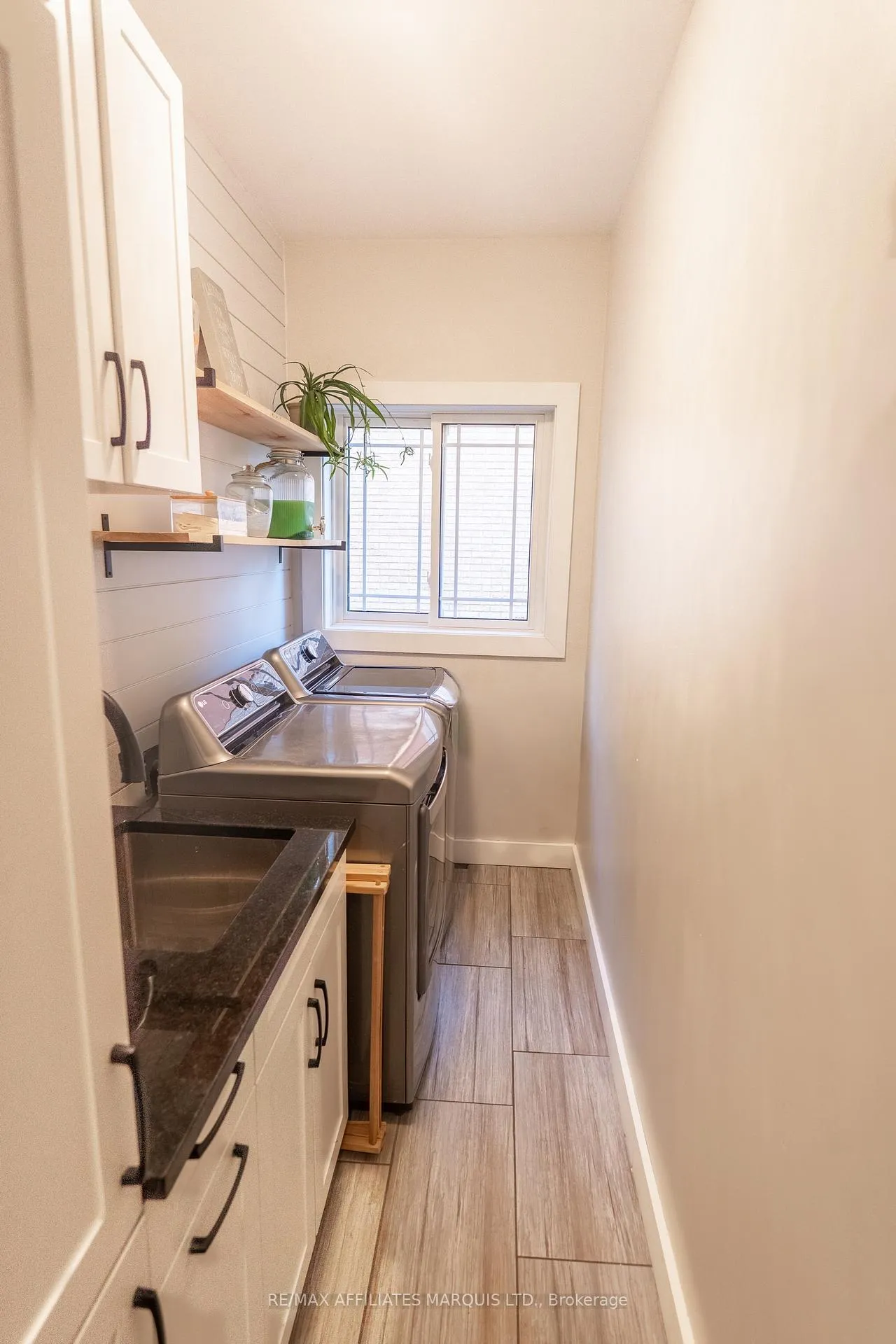 Photo 17 of 1612 Grant Avenue, Cornwall — HOMEH