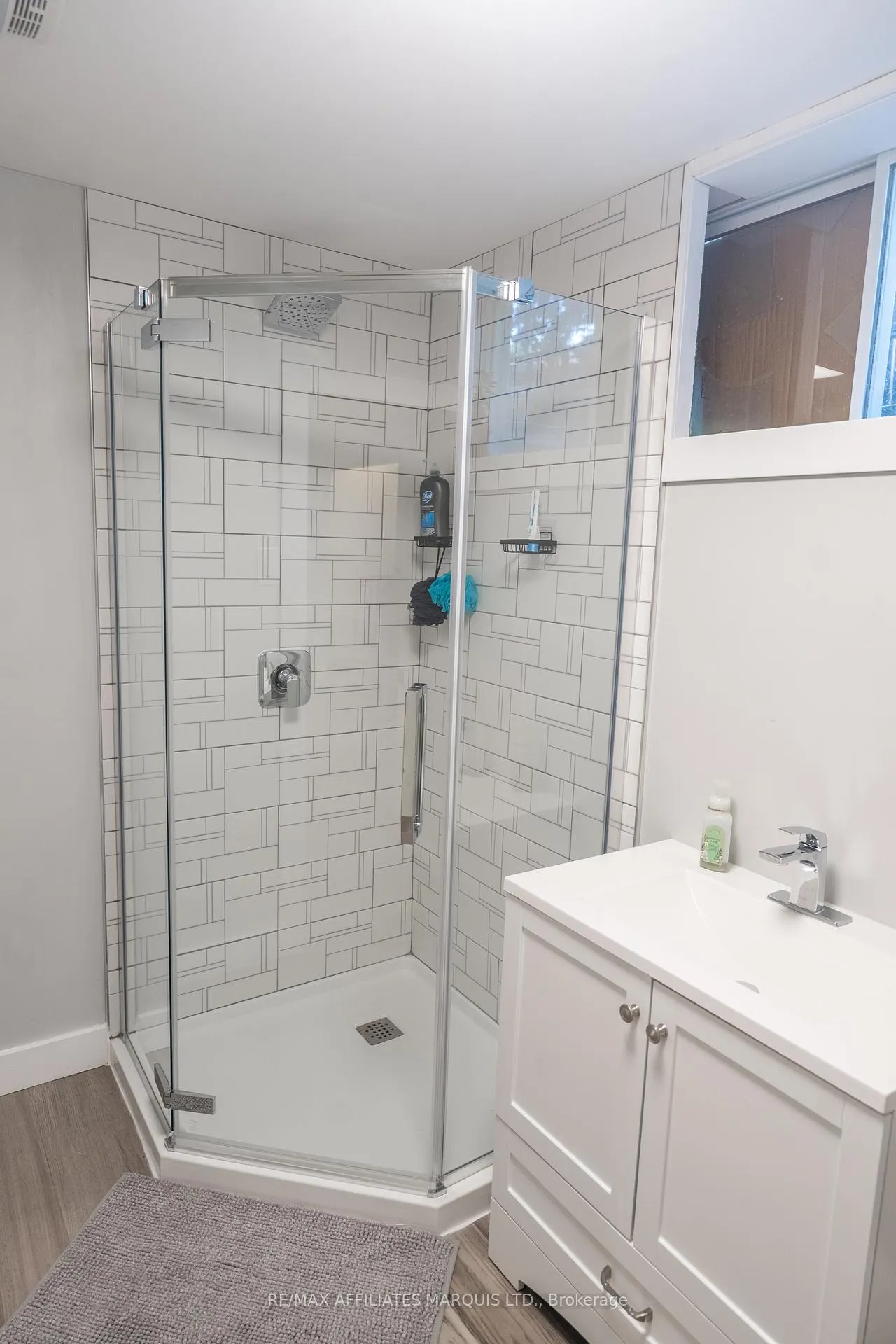 Photo 35 of 1612 Grant Avenue, Cornwall — HOMEH