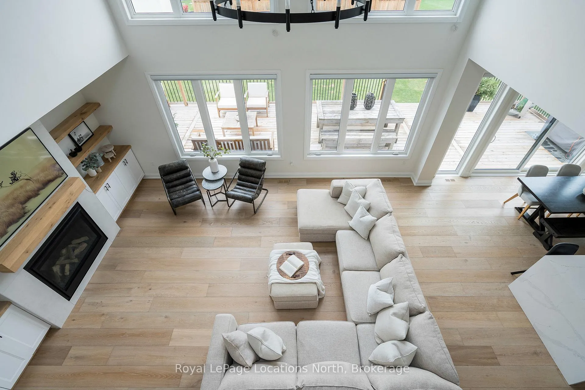 Photo 34 of 104 Stillwater Crescent, Blue Mountains — HOMEH