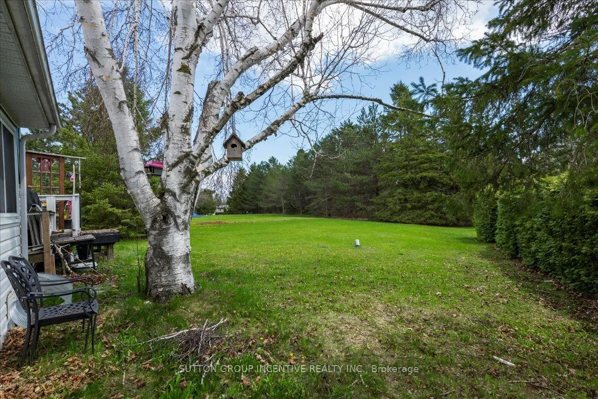 Photo 23 of 3 Yew Court, Innisfil, Rural Innisfil — HOMEH