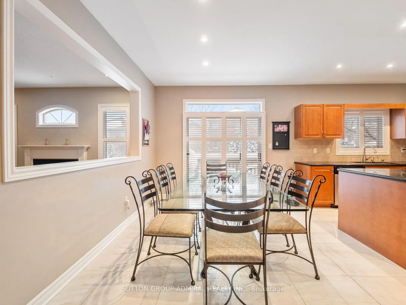 Photo 13 of 27 Cortese Terrace, Vaughan, Patterson — HOMEH