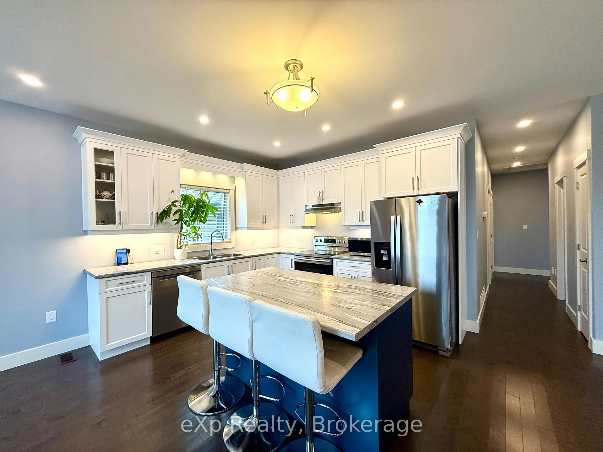 Photo 11 of 161 17th Ave A, Hanover — HOMEH