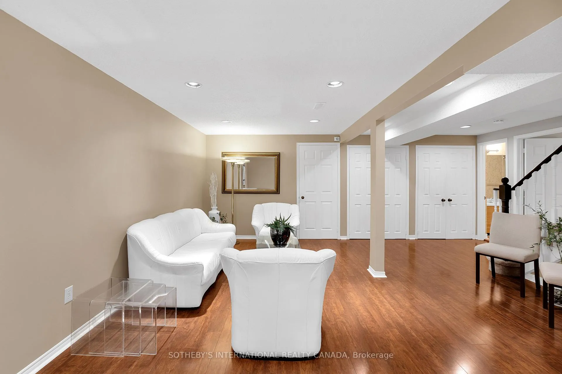 Photo 34 of 104 Mullen Drive, Vaughan, Brownridge — HOMEH