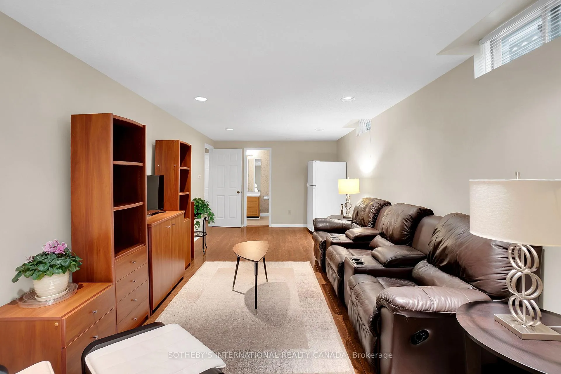 Photo 39 of 104 Mullen Drive, Vaughan, Brownridge — HOMEH