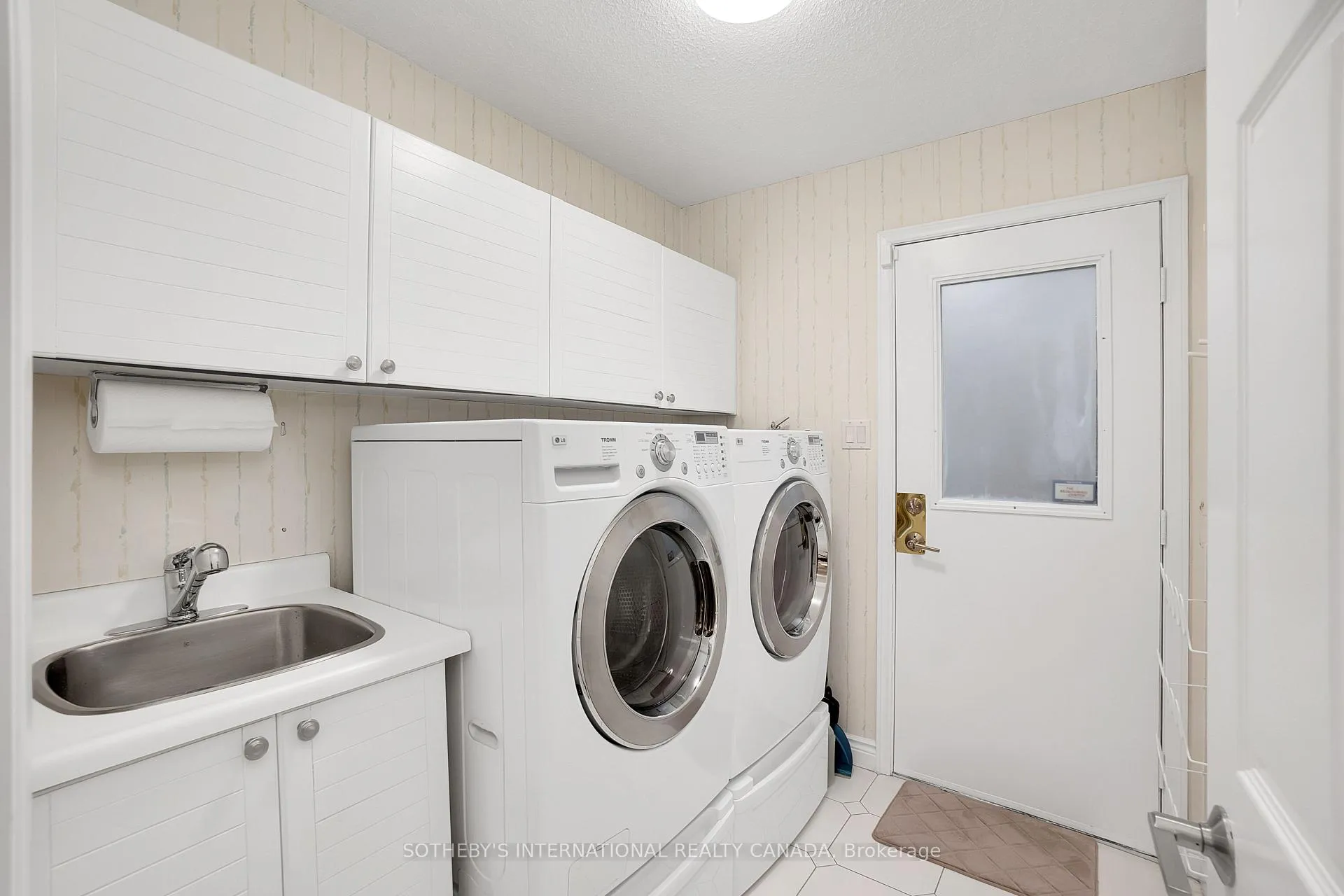 Photo 43 of 104 Mullen Drive, Vaughan, Brownridge — HOMEH
