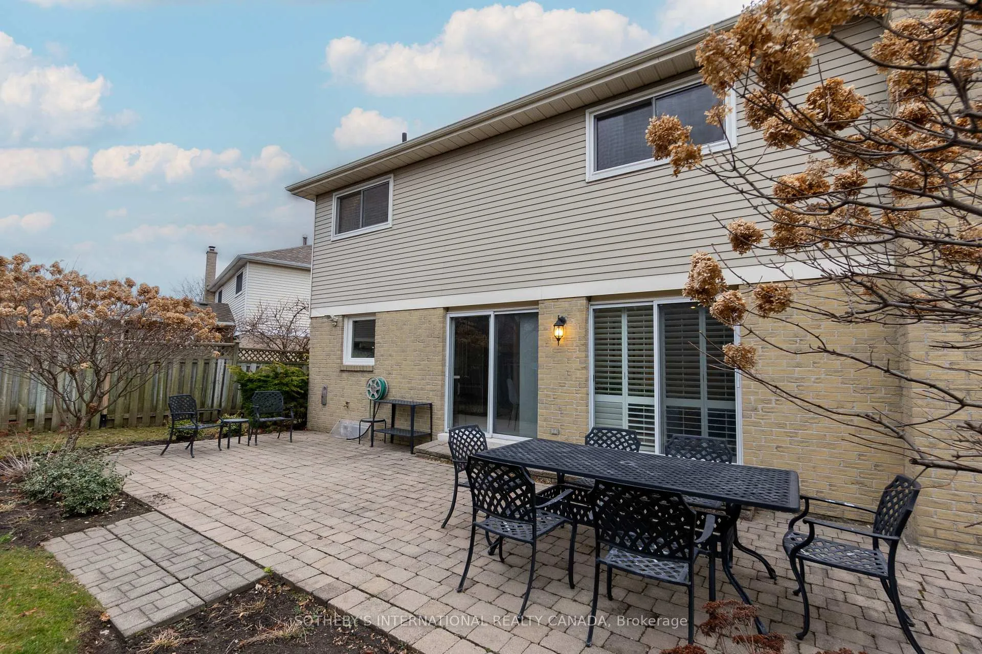 Photo 48 of 104 Mullen Drive, Vaughan, Brownridge — HOMEH