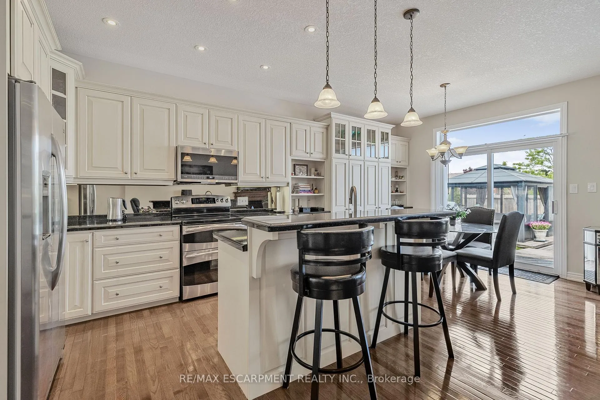 Photo 25 of 14 Mapleview Drive, Haldimand — HOMEH