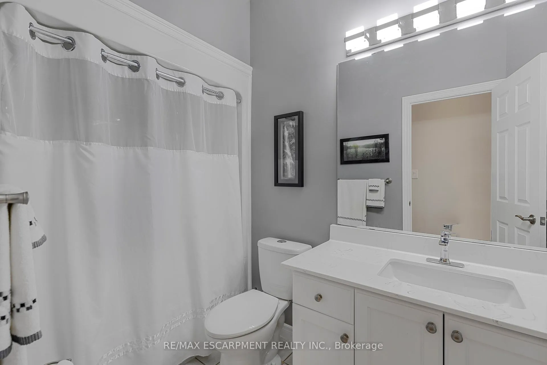 Photo 32 of 14 Mapleview Drive, Haldimand — HOMEH