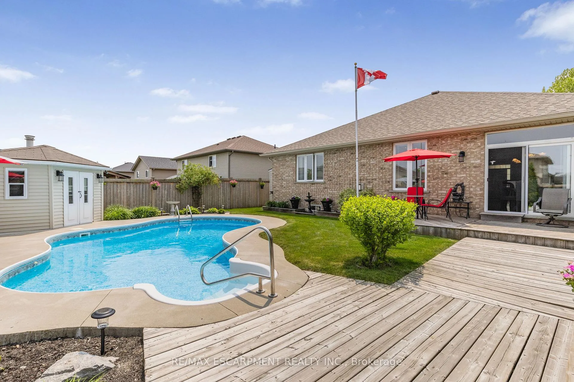 Photo 42 of 14 Mapleview Drive, Haldimand — HOMEH