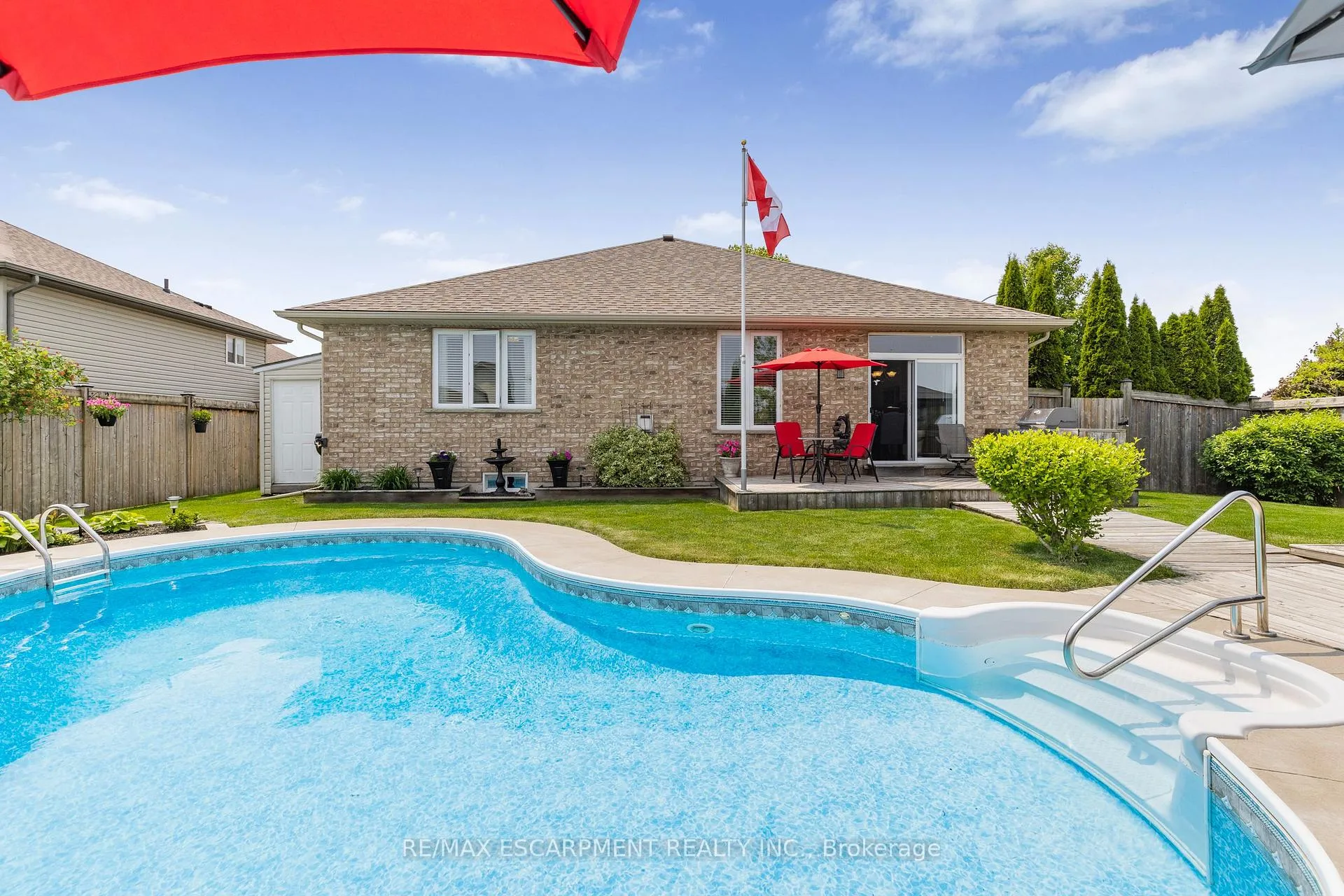 Photo 43 of 14 Mapleview Drive, Haldimand — HOMEH