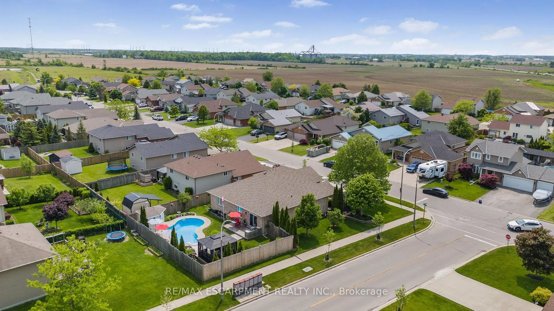 Photo 48 of 14 Mapleview Drive, Haldimand — HOMEH