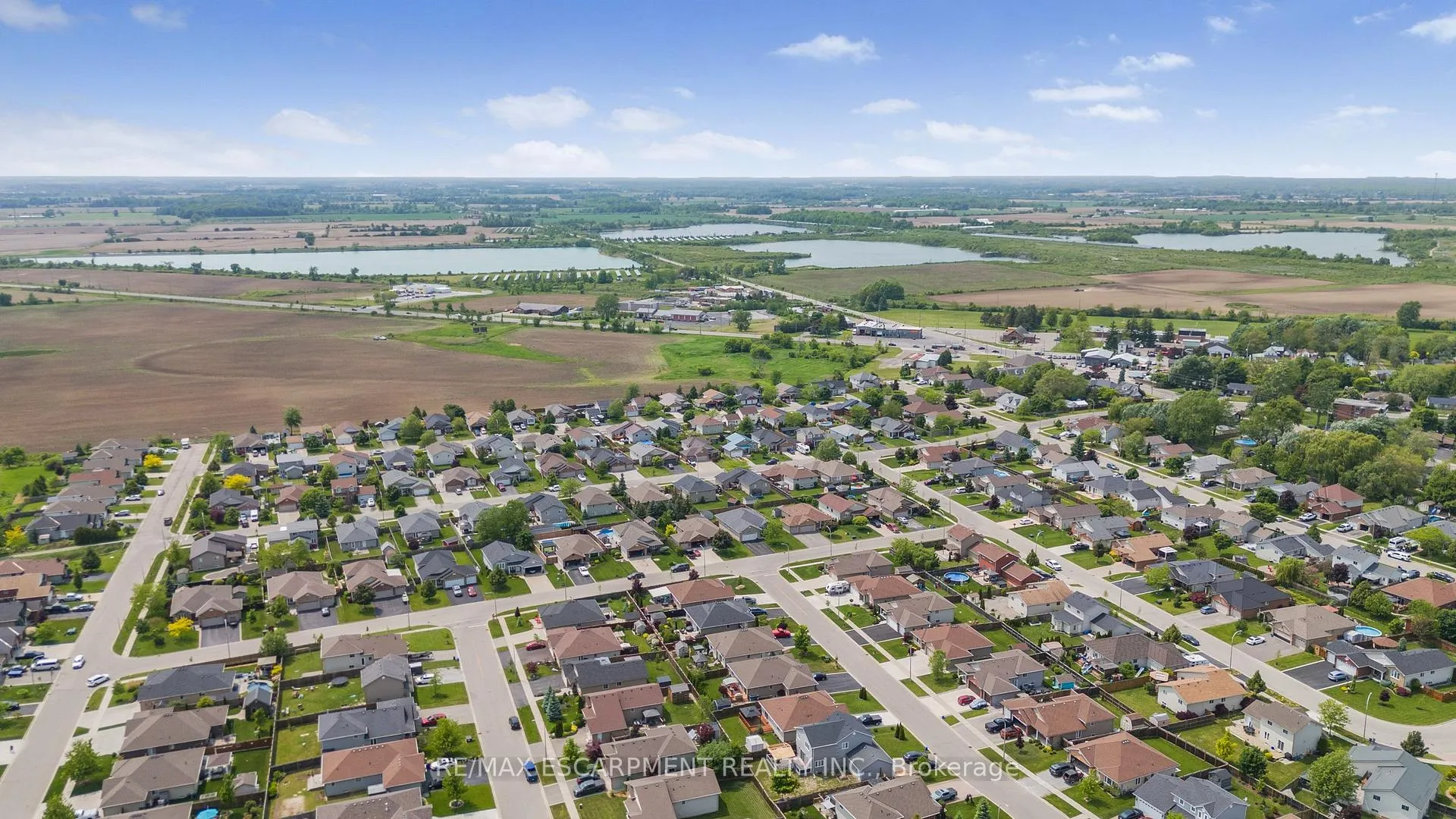 Photo 50 of 14 Mapleview Drive, Haldimand — HOMEH