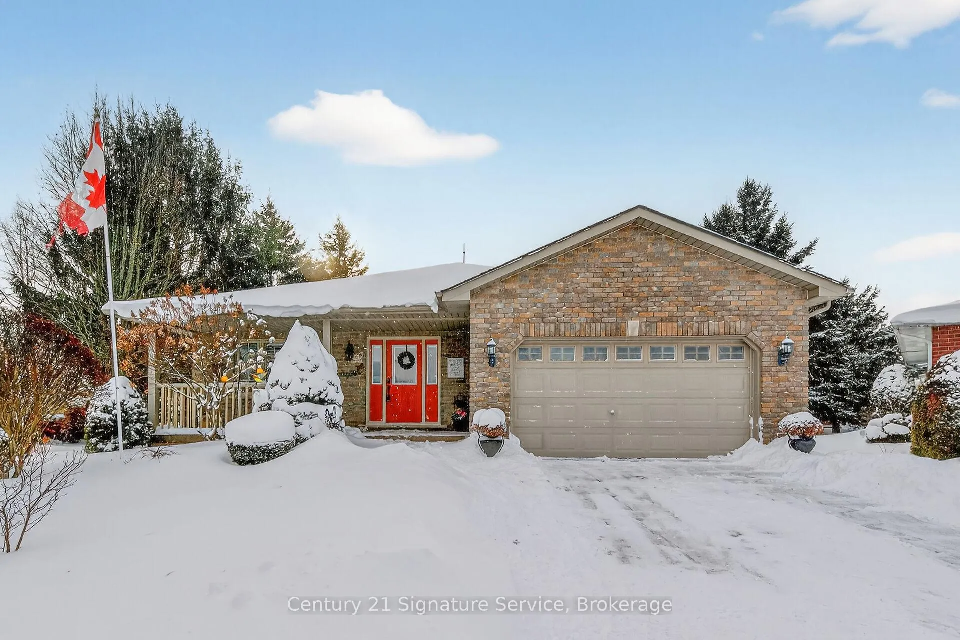 Photo 1 of 7 Schneider Drive SE, Norfolk, Port Dover — HOMEH