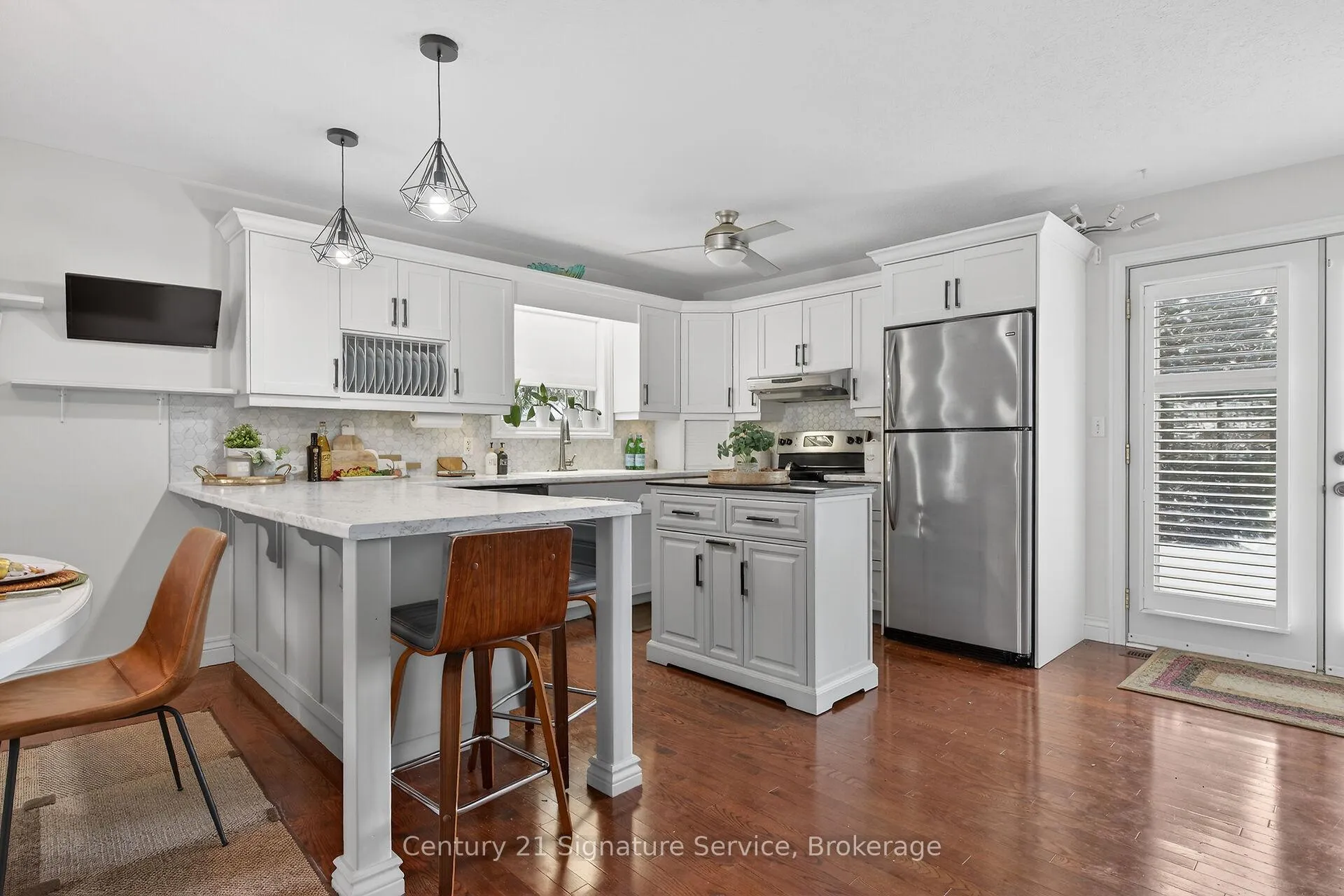 Photo 12 of 7 Schneider Drive SE, Norfolk, Port Dover — HOMEH