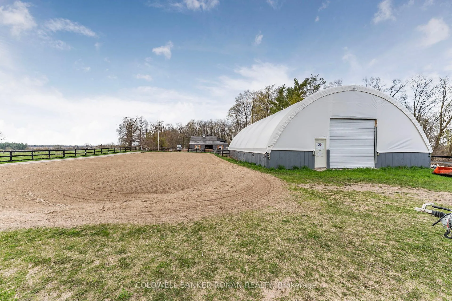Photo 41 of 1382 10th Line, Innisfil, Rural Innisfil — HOMEH