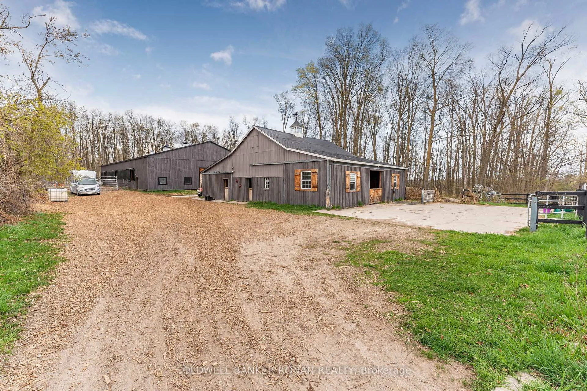 Photo 42 of 1382 10th Line, Innisfil, Rural Innisfil — HOMEH