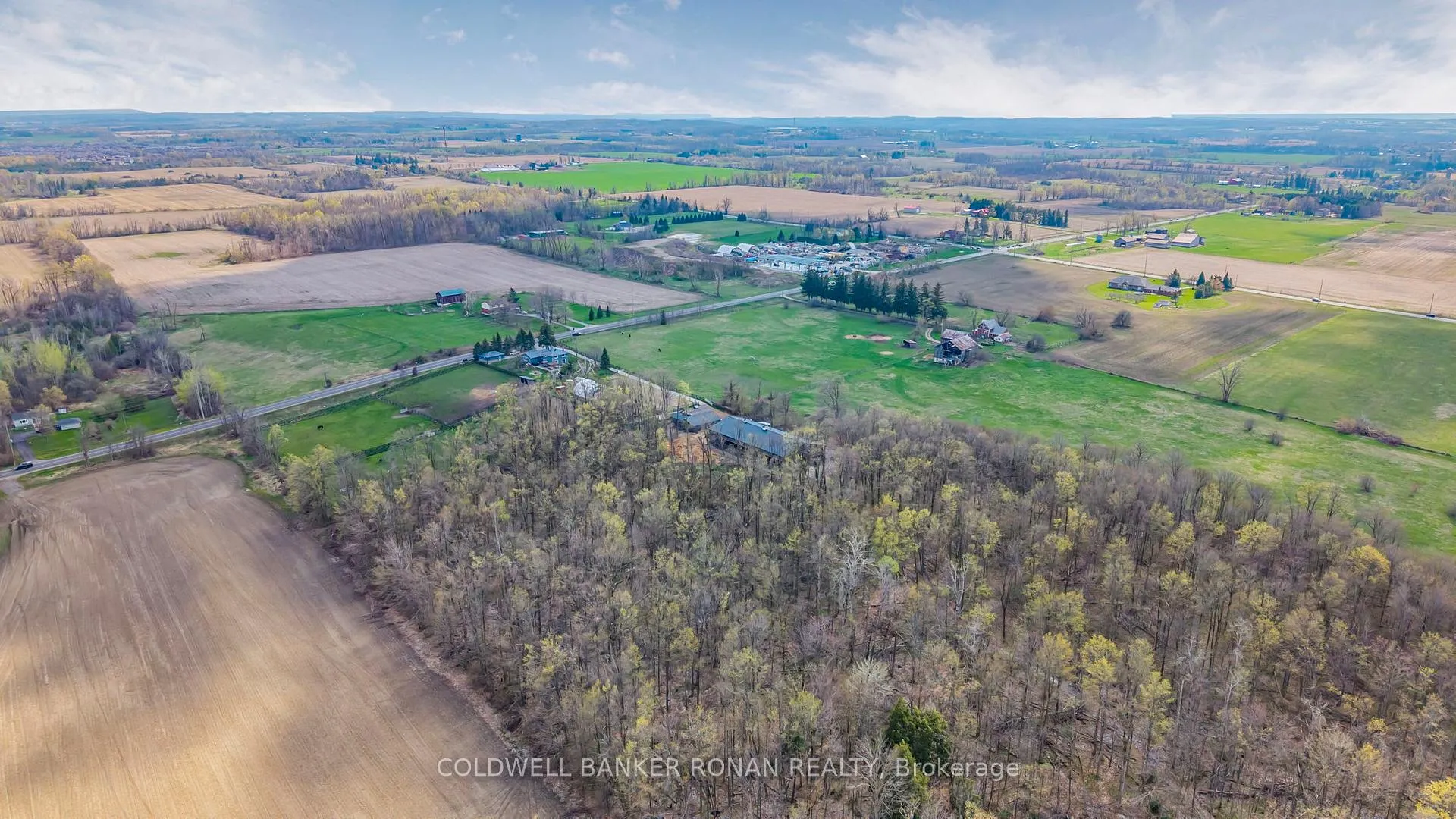 Photo 50 of 1382 10th Line, Innisfil, Rural Innisfil — HOMEH