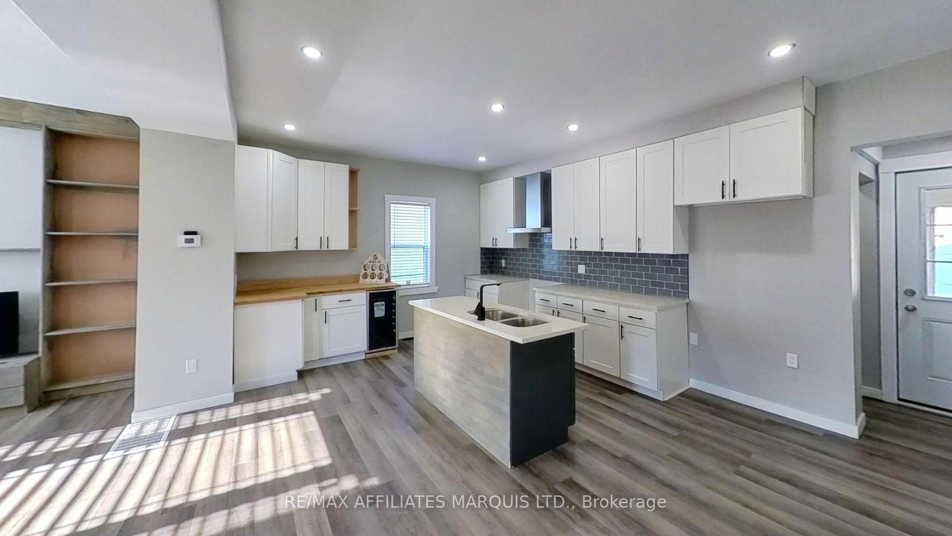 Photo 3 of 10 Millville Avenue, Cornwall — HOMEH