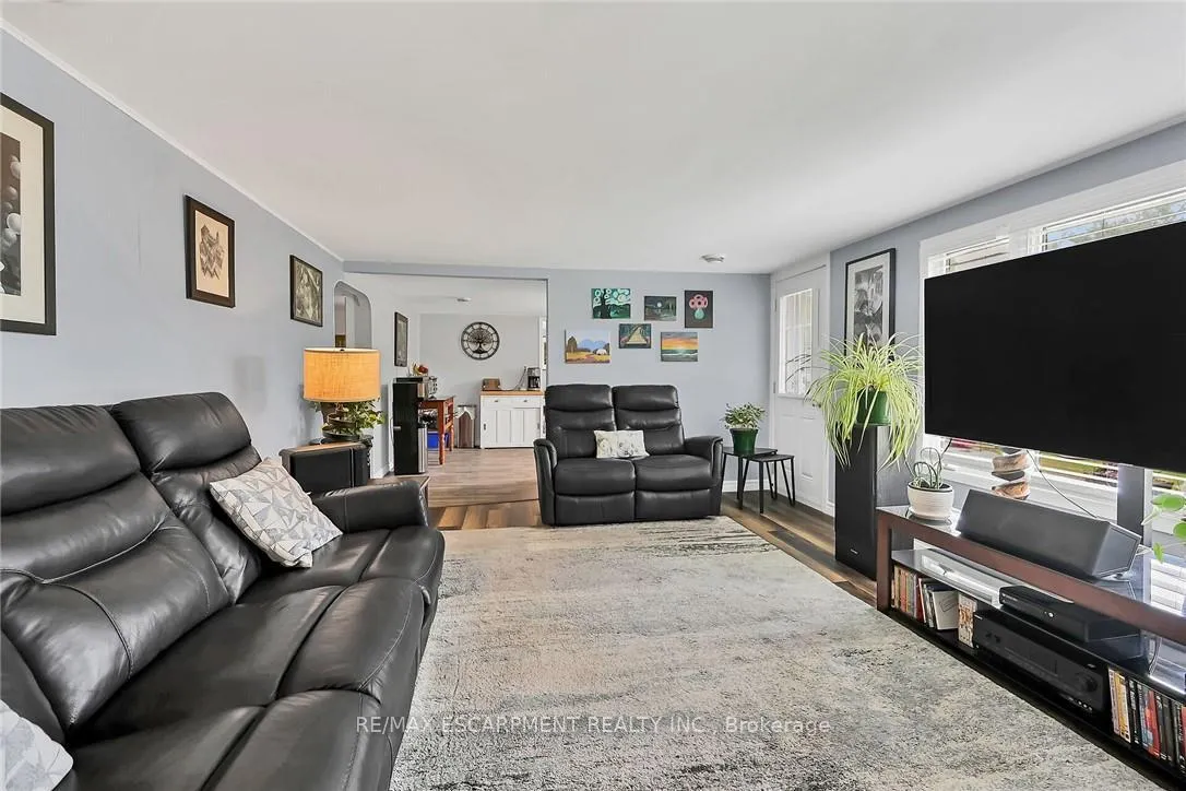 Photo 9 of 12 Witherspoon Drive, Haldimand — HOMEH