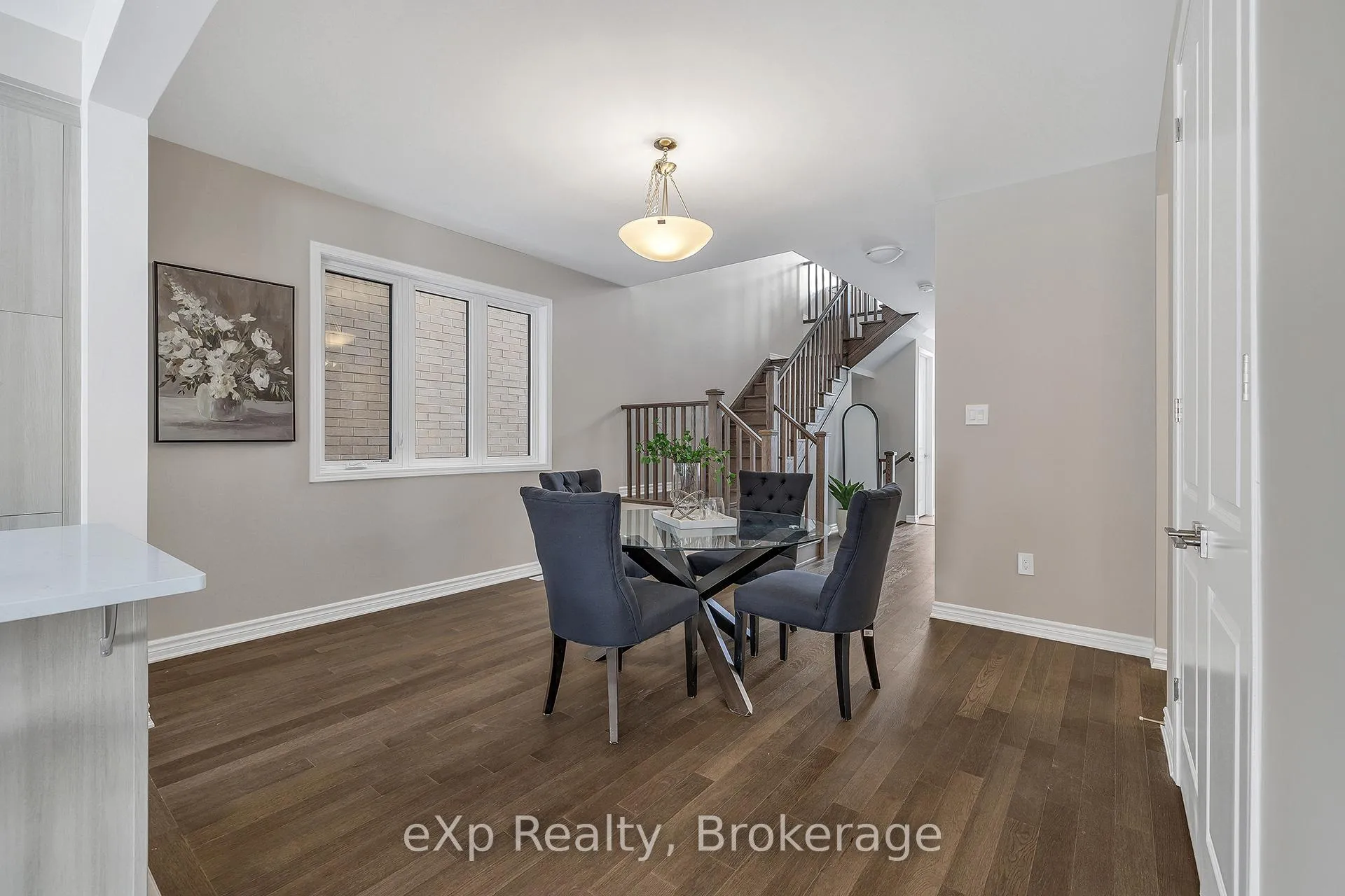 Photo 7 of 1361 Whitlock Avenue, Milton, Bowes — HOMEH