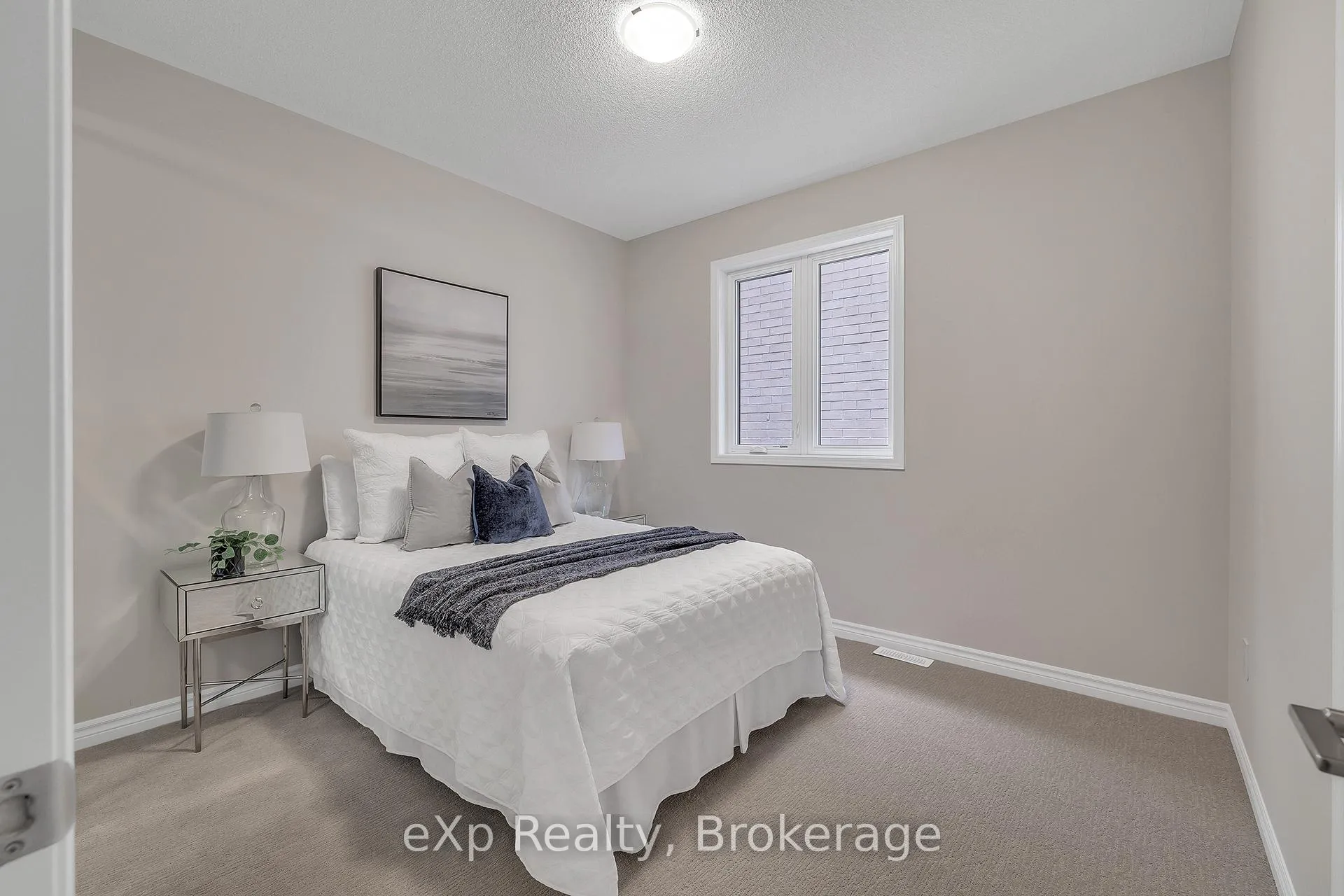 Photo 25 of 1361 Whitlock Avenue, Milton, Bowes — HOMEH