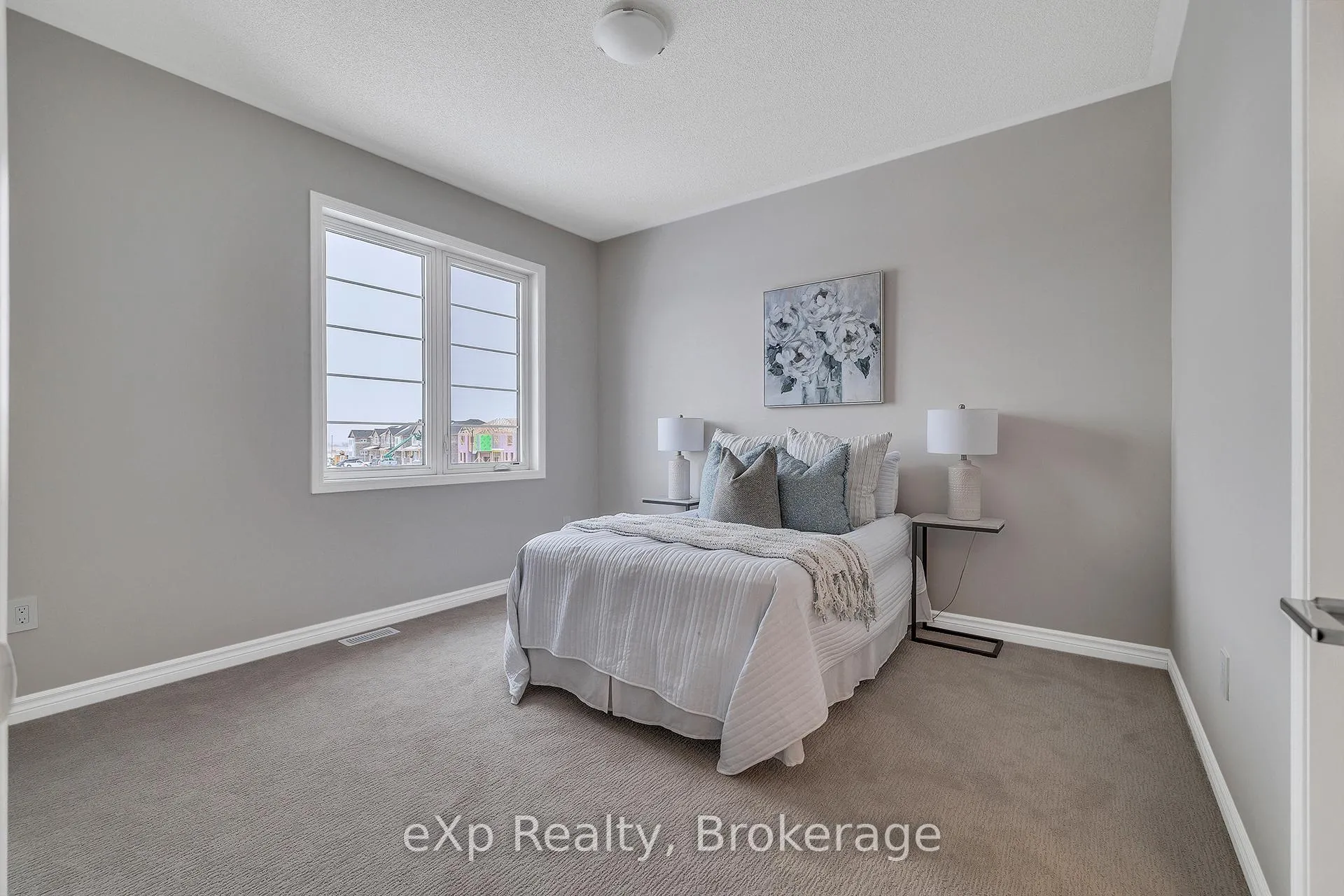 Photo 34 of 1361 Whitlock Avenue, Milton, Bowes — HOMEH