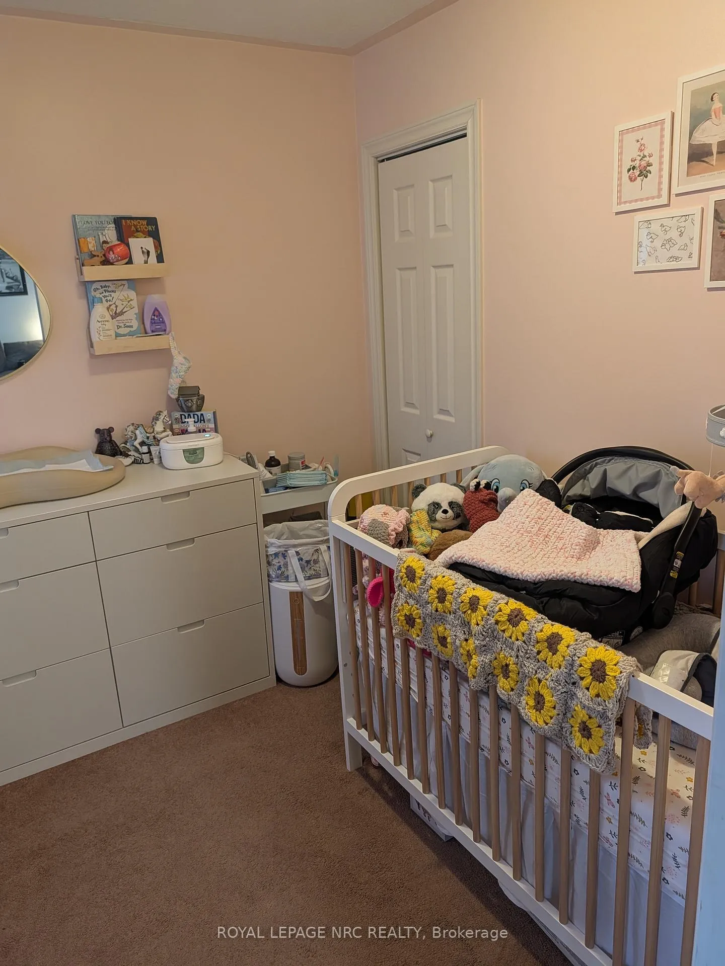 Photo 7 of 6 Nelles Road N, Welland, Lincoln/Crowland — HOMEH