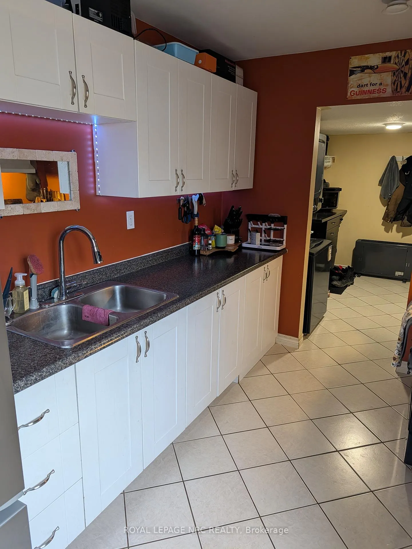 Photo 14 of 6 Nelles Road N, Welland, Lincoln/Crowland — HOMEH