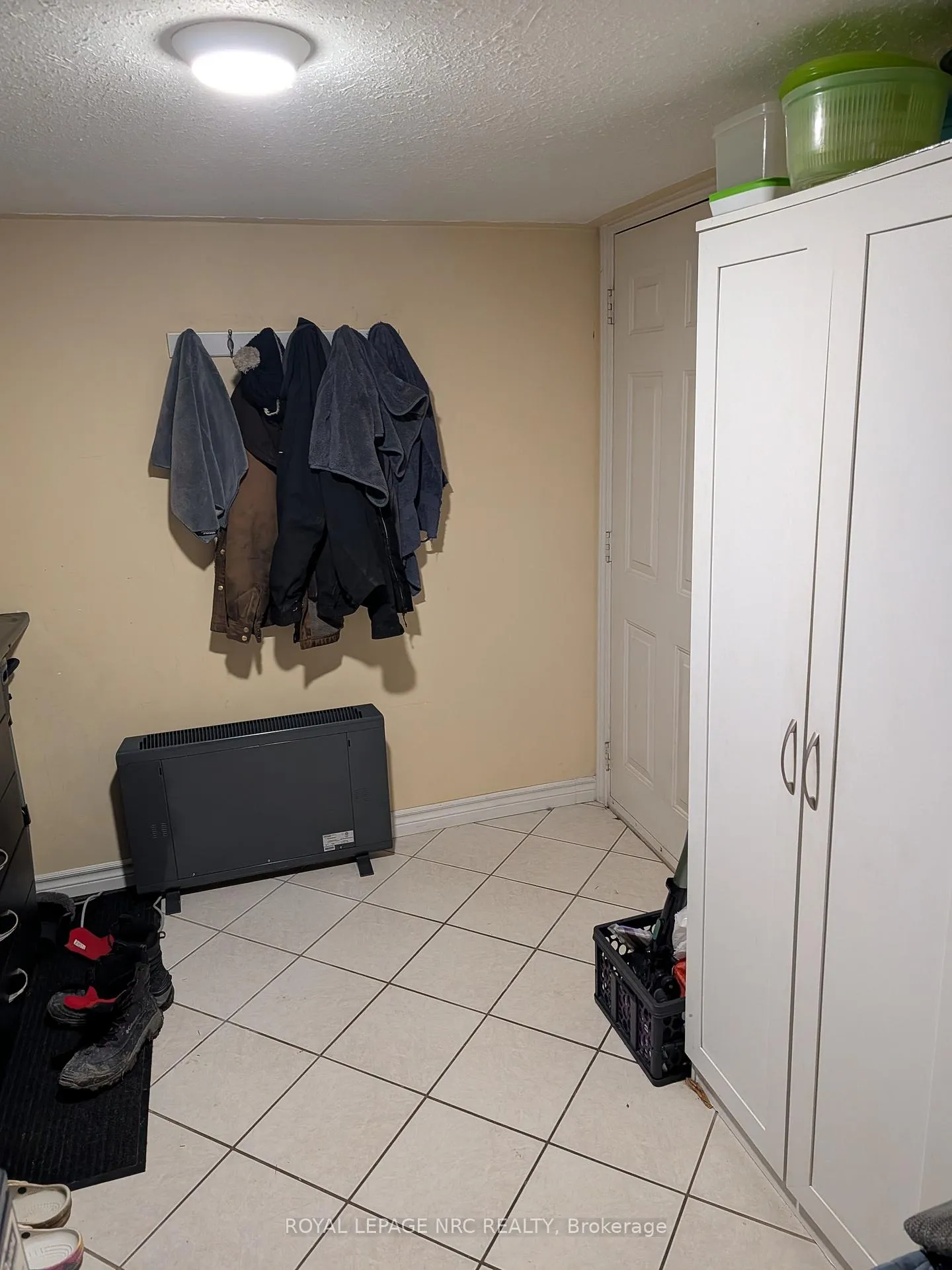 Photo 17 of 6 Nelles Road N, Welland, Lincoln/Crowland — HOMEH