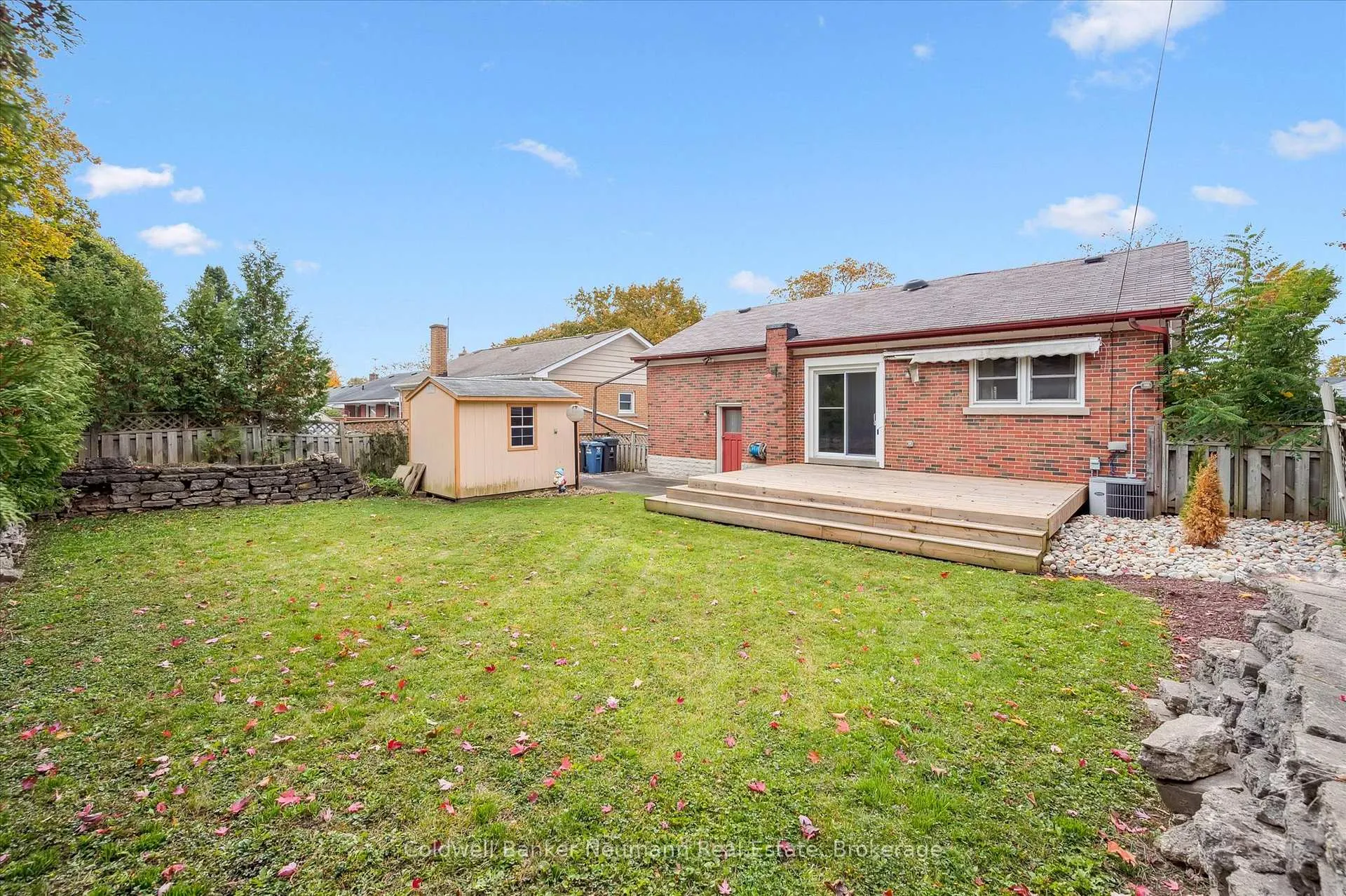 Photo 46 of 23 Collingwood Street, Guelph, Riverside Park — HOMEH
