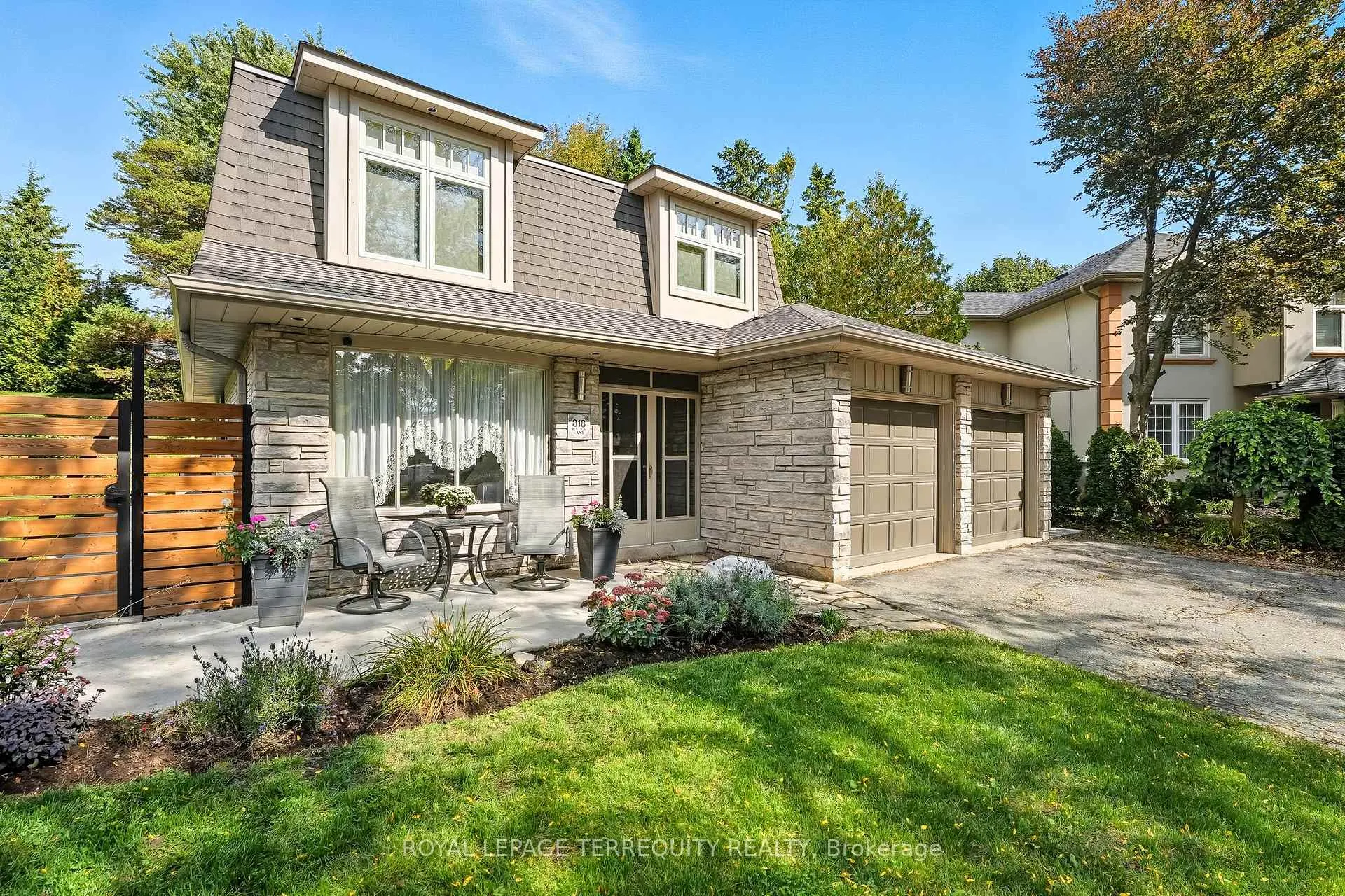 Photo 4 of 818 Kates Lane, Pickering, Amberlea — HOMEH