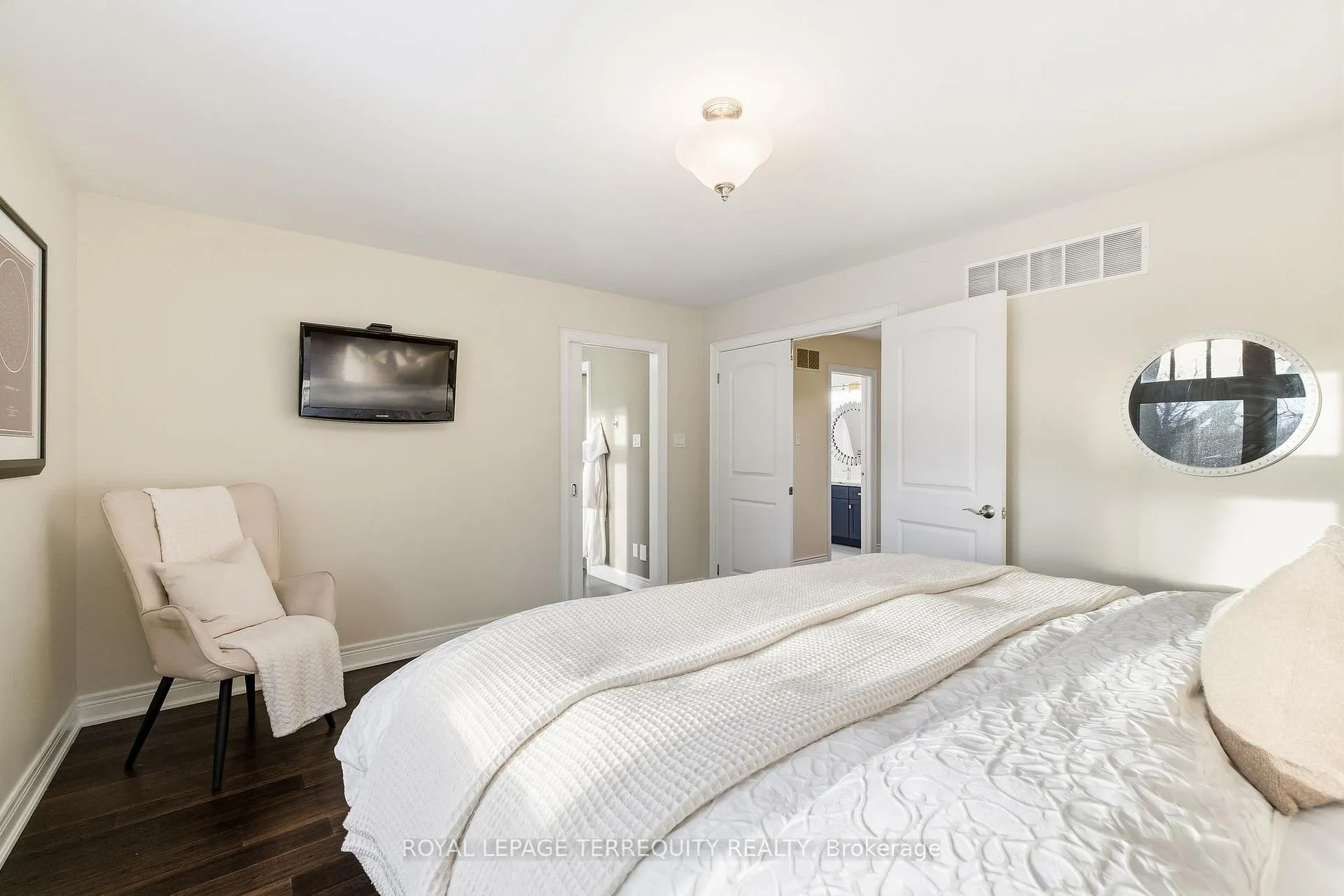 Photo 28 of 818 Kates Lane, Pickering, Amberlea — HOMEH
