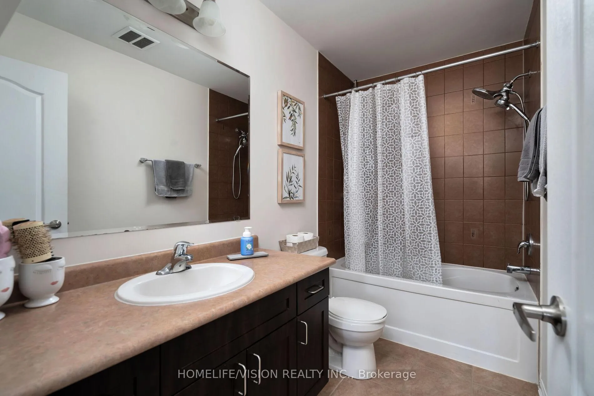 Photo 24 of 1865 Liatris Drive, Pickering, Duffin Heights — HOMEH