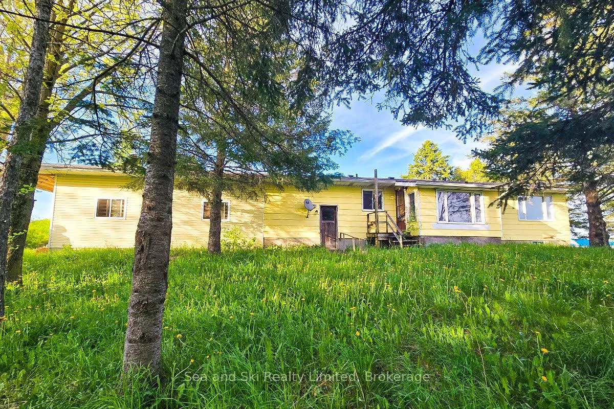 Photo 1 of 733586 West Back Line S, Grey Highlands — HOMEH
