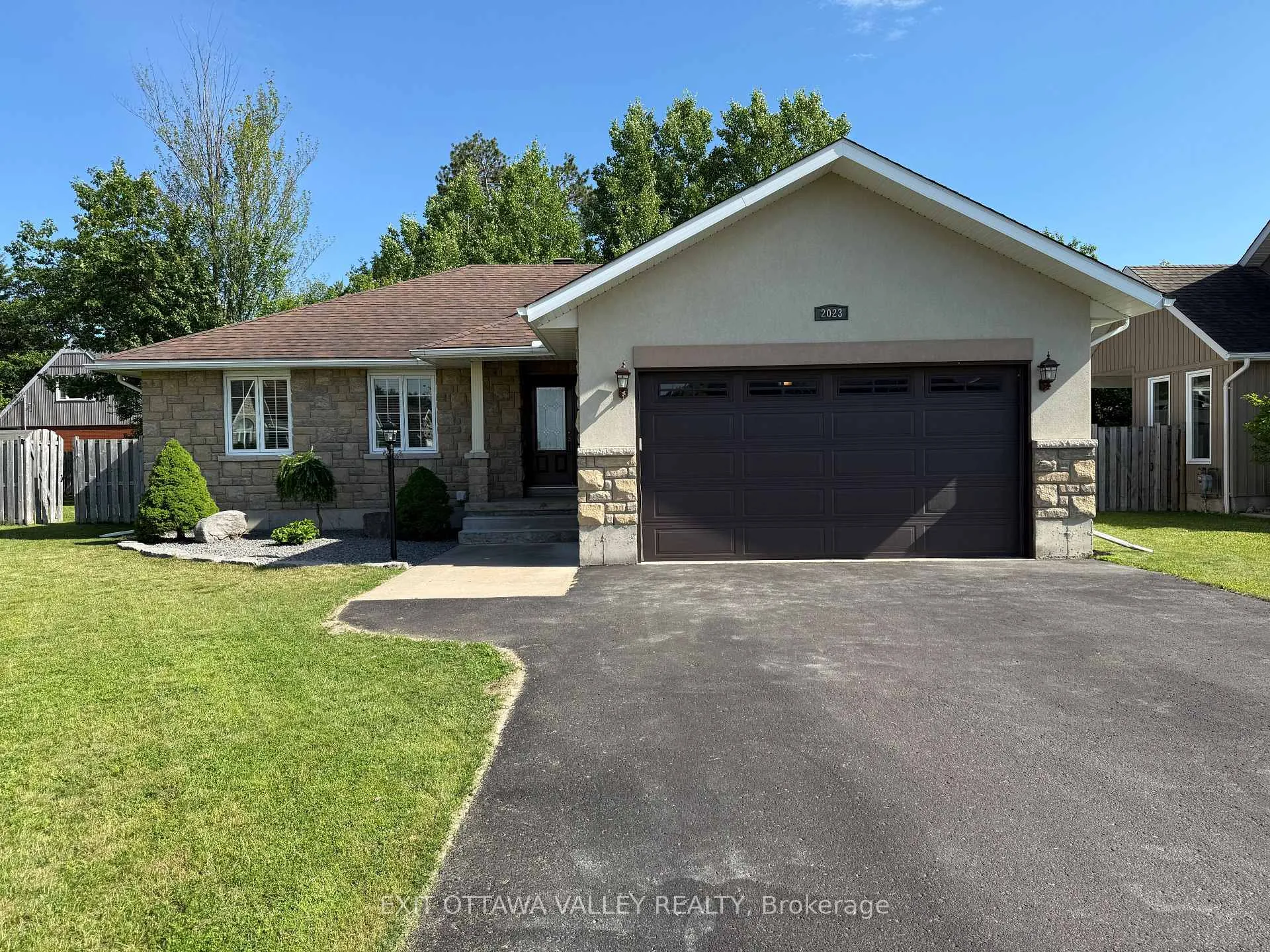 Photo 39 of 2023 Sandstone Crescent N, Petawawa — HOMEH