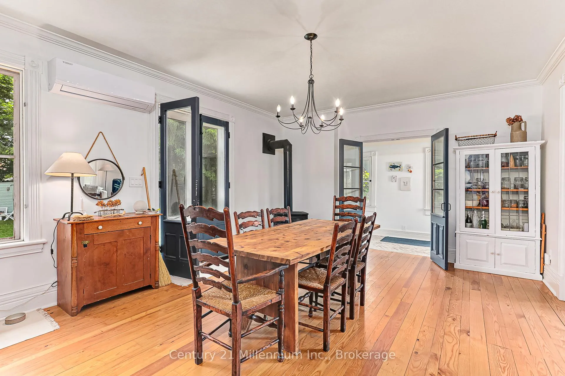 Photo 7 of 285 Maple Street, Collingwood — HOMEH