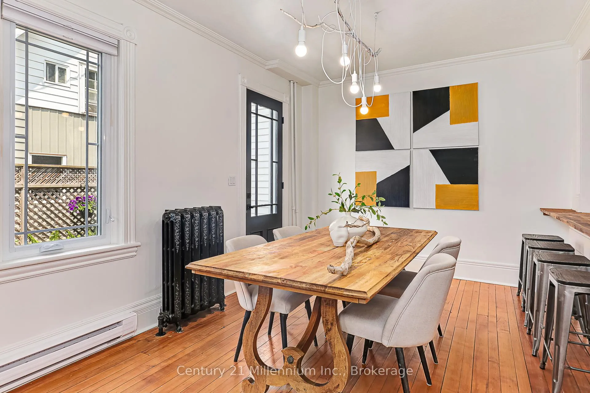 Photo 31 of 285 Maple Street, Collingwood — HOMEH