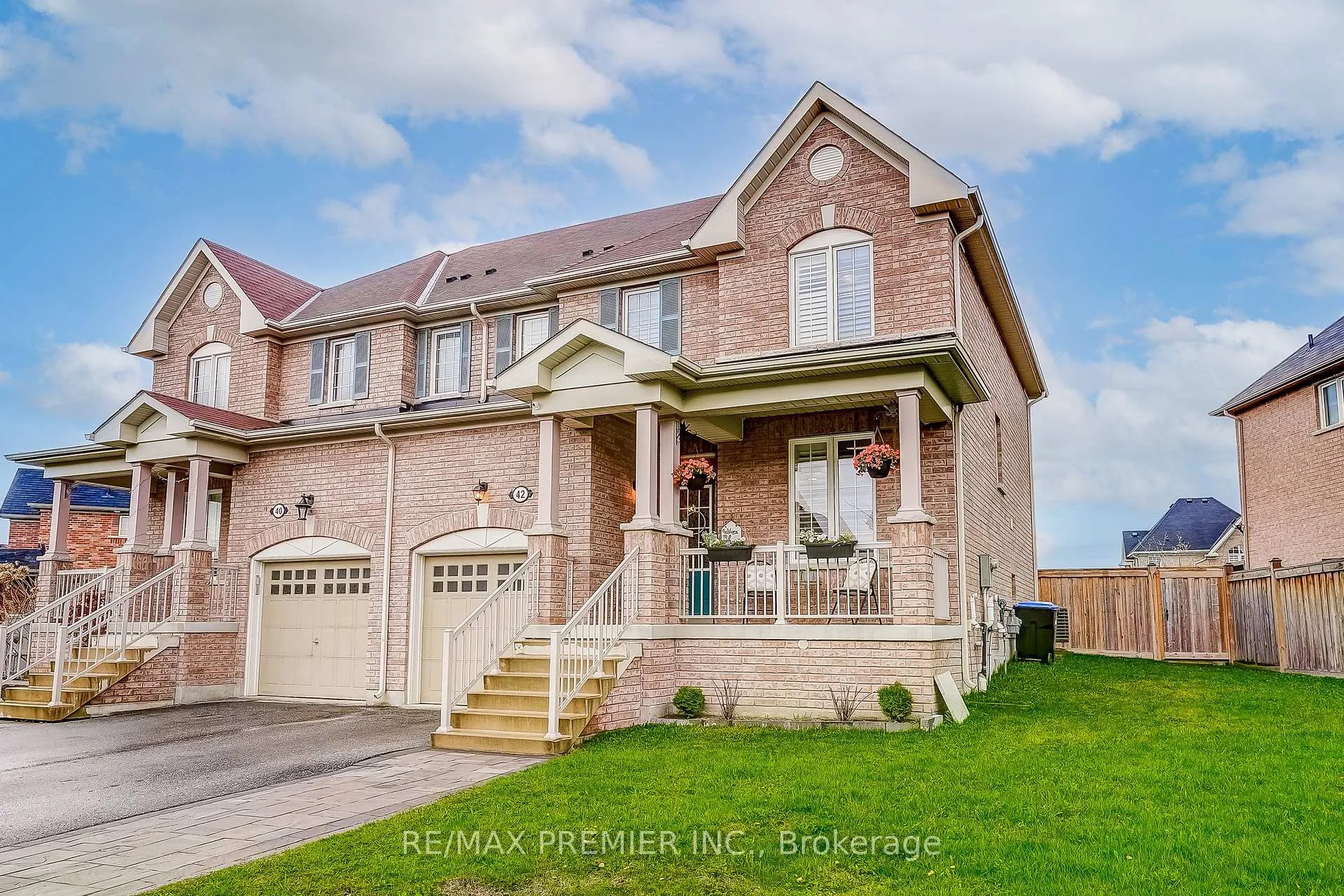 Photo 4 of 42 Jackson Drive, New Tecumseth, Tottenham — HOMEH