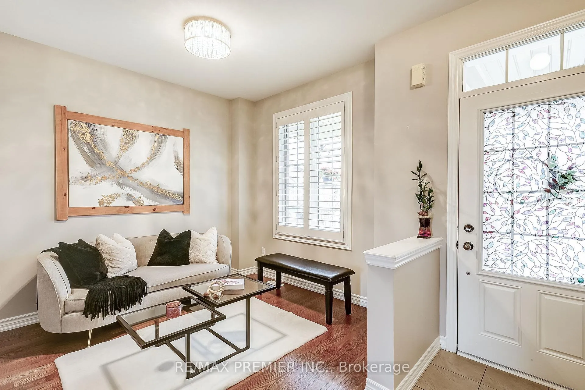 Photo 7 of 42 Jackson Drive, New Tecumseth, Tottenham — HOMEH