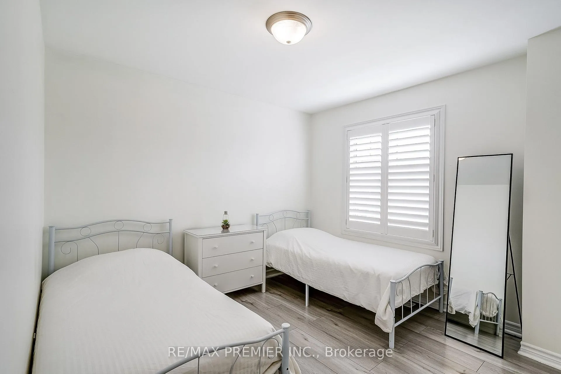 Photo 32 of 42 Jackson Drive, New Tecumseth, Tottenham — HOMEH